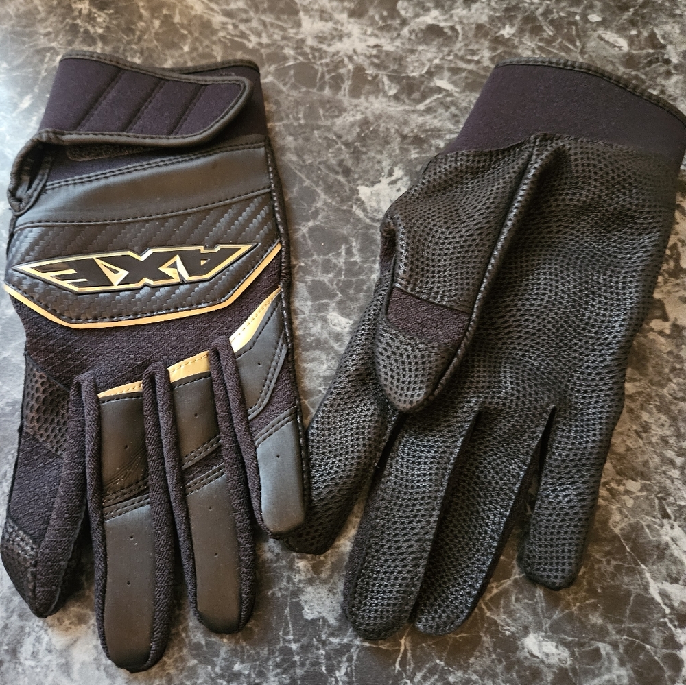 AXE batting gloves